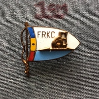 Badge Pin ZN006980 - Rowing / Kayak / Canoe Romania FRKC Federation Association Union - Kano