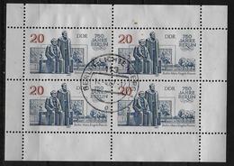 DDR  Feuillet N° 2697 Oblitere   750 Ans Berlin Le Forum Marx Engels Monuments - Karl Marx