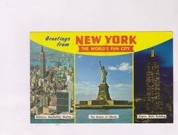 CPM GREETINGS FROM NEW YORK CITY (voir Timbre) - Multi-vues, Vues Panoramiques