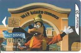 CARTE°-PUBLIC-50U-F1210 A-SO3-04/02-WALT DISNEY STUDIO-DINGO-UTILISE-TBE-RARE - 2002