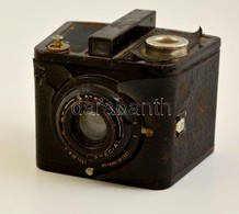 Cca 1938 Kodak Six-20 Brownie Special Boxkamera, Viseltes állapotban / Vintage Kodak Boxcamera In Worn Condition - Fototoestellen