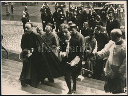 1930 Szent Imre év Aloisio Sincero Pápai Legátus A Bazilikánál  Budapesten. Macsi András Pecséttel Jelzett Fotója. 24x16 - Autres & Non Classés