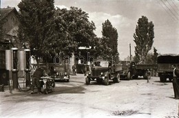 1950. Május 7. Teherautók Budapesten és Dunapentelén, Rózsa György (?-?) Budapesti Fotóriporter Hagyatékából 26 Db Szaba - Sonstige & Ohne Zuordnung