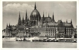 * T2/T3 Budapest V. Országház, Parlament, G?zhajó (kis Szakadás / Small Tear) - Zonder Classificatie