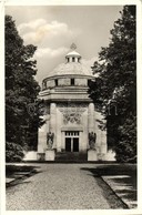 T2/T3 Krasznahorkaváralja, Krásnohorské Podhradie; Mauzóleum, Kiadja Fuchs József / Mausoleum (EK) - Ohne Zuordnung