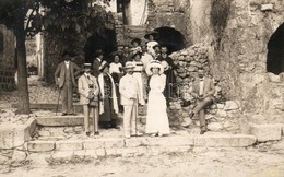 * T2 Fiume, Trsat, Kirándulók A Várban / Tourists In The Castle, E. Jelussich Photo - Non Classés