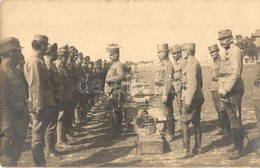 T2 1915 Osztrák-magyar Katonák Nagy Szemléje / Austro-Hungarian K.u.K. Officers And Soldiers At The Military Inspection. - Non Classés