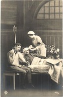 T2 1916 WWI K.u.k. Military, Injured Soldiers With Red Cross Nurse - Ohne Zuordnung