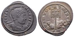 330 CONSTANTINO I. Follis. 319-320 D.C. Ticinum. A/ Busto Con Casco Y Coraza A Derecha. CONSTANTINVS AVG. R/ Trofeo Y A  - Repubblica (-280 / -27)