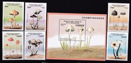 1 Feuillet ** Et 6 Timbres ** Champignons Du Bénin Mushroom  Cogumelo Setas - Mushrooms