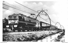 D40  LANDES - SNCF RECORD DU MONDE DE VITESSE  CC 7I07 ENTRE LAMOTHE Et MORCENX Le 28/03/1955 - Morcenx