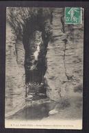 Delcampe - CPA 75 - PARIS - 19ème - Buttes Chaumont - Intérieur De La Grotte - TB PLAN EDIFICE NATURE Avec Très Jolie ANIMATION - Paris (19)