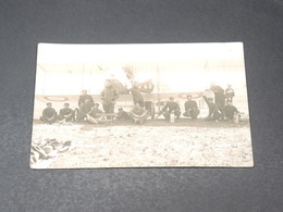 AVIATION - MILITARIA  - Carte Postale Photo - Militaires Devant Leur Avion - L 19521 - 1914-1918: 1ère Guerre