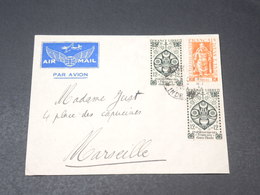 INDE - Enveloppe De Pondichéry Pour Marseille , Affranchissement Varié - L 19533 - Cartas & Documentos