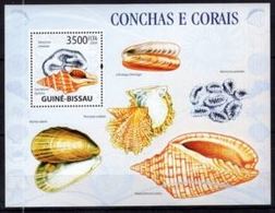 Guinée Bissau 2009  Shells /Coquillages MNH - Minéraux