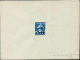 VARIETES - 140   Semeuse Camée, 25c. Bleu, Surchargé PRO PATRIA +10 Collé Sur Feuillet, TB - Unused Stamps