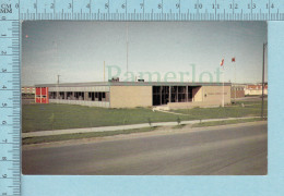 Thompson Manitoba Canada - Municipal Building  - Postcard Carte Postale - Thompson