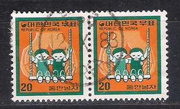 Korea South 1977  Sc  Nr 1093  Pair     (a2p11) - Korea (Zuid)