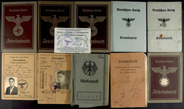 1420 11x Ausweise Und Dokumente, Dabei Wehrpass BW, Sammelbuch, 4x Arbeitsbuch, 2x Kennkarte, Ausweis Für Empfänger Von  - Documents