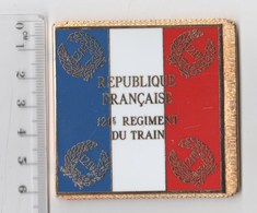 DRAPEAU 121° RT REGIMENT DU TRAIN En Métal Doré - Flags