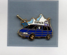 Pin's  Automobile  Renault  Espace  Bleu  Marine  Signé  ARTHUS  BERTRAND - Arthus Bertrand