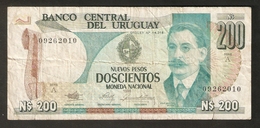 T. Banco Central Del URUGUAY Nuevos Pesos Doscientos Moneda Nacional 1986 N$ 200 # 09262010 Ser. A - Uruguay