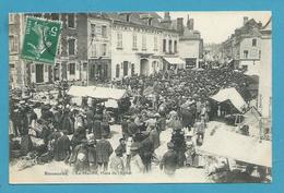 CPA - Marché Place De L'Eglise BONNEVAL 28 - Bonneval