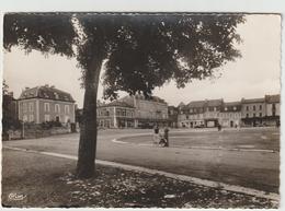 GRAMAT  Place De La République (CPSM: 15x10cm Env.) - Gramat