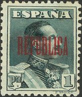 Emisiones Locales Republicanas. Barcelona. * 1931. Conjunto De Sellos Con Sobrecarga República, Incluyendo Una Serie Com - Emissions Républicaines