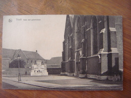 THIELT ( Tielt ) --- Kerk Met Gedenksteen - Tielt