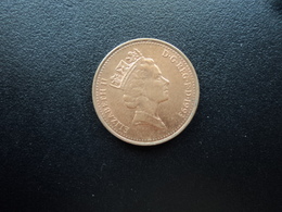 ROYAUME UNI : 1 PENNY  1993   KM 935a    SUP - 1 Penny & 1 New Penny