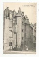 Cp, 03 ,AUBUSSON , Vieille Maison Place Du Marché , Ed. Mme Duburg , Vierge - Autres & Non Classés