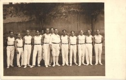 * T2 1929 Debrecen, Békessy Béla Emlékverseny, Rend?rtisztek Vívócsapata / Hungarian Fencing Team Of Police Officers. Ph - Non Classificati