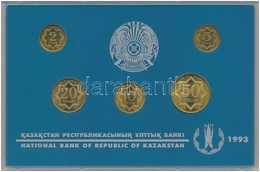 Kazahsztán 1993. 2t-50t (5xklf)  Forgalmi Sor Dísztokban T:1
Kazakhstan 1993. 2 Tyin - 50 Tyin (5xdiff) Coin Set In Case - Non Classificati