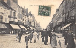 77-FONTAINEBLEAU- LA RUE GRANDE - Fontainebleau