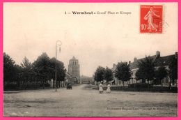 Wormhout - Grand'Place Et Kiosque - Vieille Voiture - Eglise - Animée - Imp. DEQUIDT LOUF - Wormhout