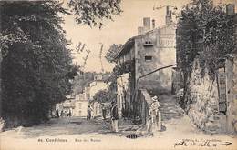 16-CONFOLENS- RUE DES BUTTES - Confolens