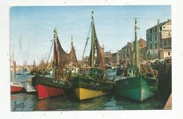 Cp , Bateaux De Pêche , Chalutiers Au Repos Dans Le Port , 85 , LES SABLES D'OLONNE , Voyagée 1964 , Ed. Jean, N° 20027 - Fischerei