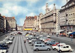 59-VALENCIENNES- LA PLACE D'ARMES - Valenciennes