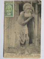 C.P.A. TAHITI, TAHAKUKUMI , Le Dernier Des CANNIBALES ( CANNIBAL) Des ILES MARQUISES, Timbre En 1904 - French Polynesia