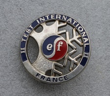 Broche ESF Test International . Métal Argenté Très épaisse . Voir Les 3 Photos . Fab: Decat Paris - Winter Sports