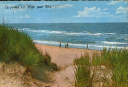 Nederland - Postcard Circulated In 1970 - Wijk Aan Zee - Beach  - 2/scans - Wijk Aan Zee