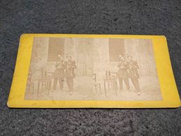 ANTIQUE STEREOSCOPIC REAL PHOTO 2 SOLDIERS IN A TABLE WITH WINE COMIC ? - Stereoscopi