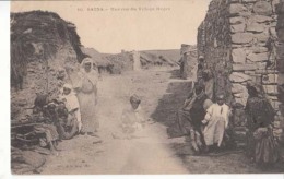 Algérie - Saida - Une Rue Du Village Négre : Achat Immédiat - Saïda