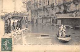 75-PARIS-INONDATIONS- CARREFOUR DES RUES DE JAVEL ET SAINT-CHARLES - Paris Flood, 1910