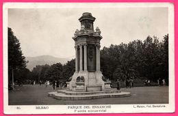 Carte Photo - Bilbao - Parque Del Ensanche - Fuente Monumental - Animée - Fot. L. ROISIN - 1930 - Vizcaya (Bilbao)