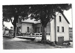 AUMONT AUBRAC (48) Façade De L'Hotel Camillou - Aumont Aubrac