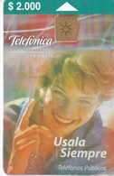 TARJETA DE CHILE DE TELEFÓNICA DE $2000 CON UNA MUJER (WOMAN) - Chili