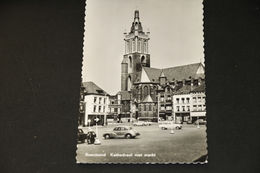 554- Roermond, Kathedraal / Auto / Car / Coche / Voiture - Roermond