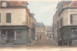 02-VERVINS- RUE DE LA REPUBLIQUE - Vervins